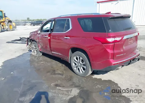 2019 Chevrolet Traverse Premier z USA, uszkodzony, nr VIN 1GNEVKKW4KJ273192